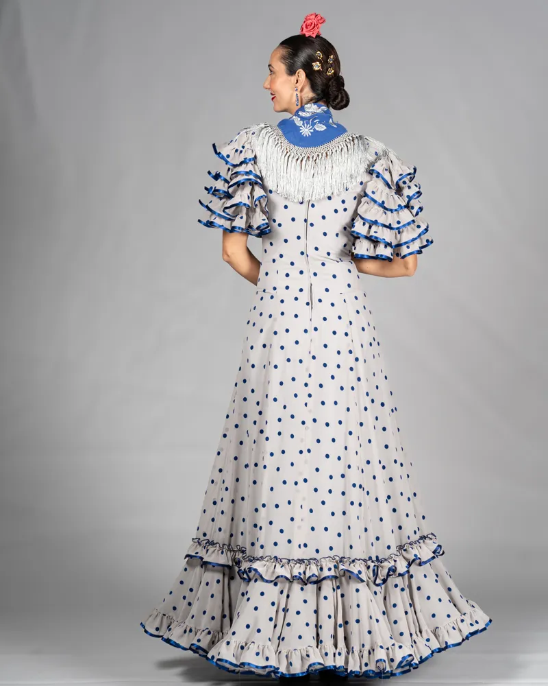 GANDÍA_Gris lunar azulina_3.webp