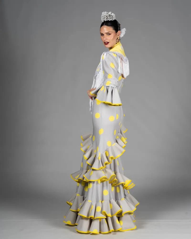 PEÑALARA_Gris lunar amarillo_2.webp