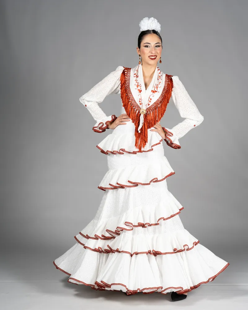 Traje Chicuelina Perforado 2026 (Blanco perforado CHI)